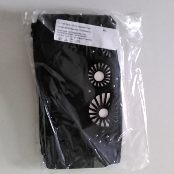 Black Spiral Pattern Tights - Picture 1 of 2